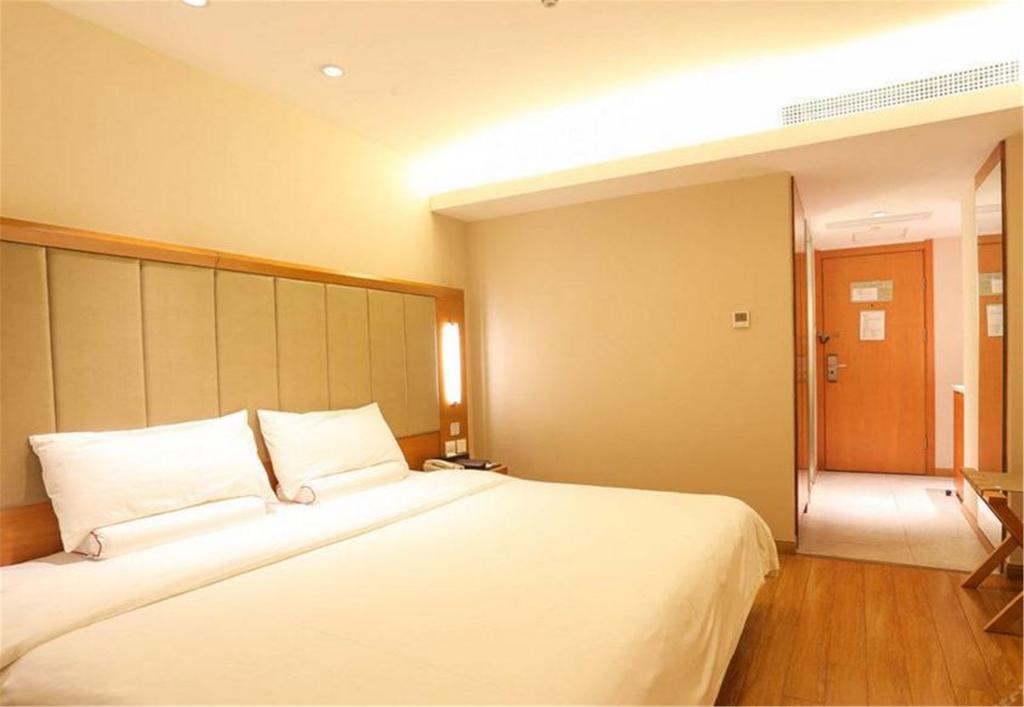 Ji Hotel Xianggang Middle Road Qingdao Exterior foto